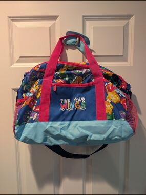 Girl Scout Duffel Bag with 'Find Your Wings' Slogan